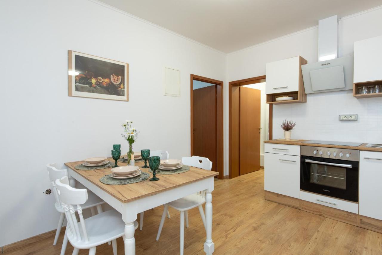 Double Oak Apartment Rijeka Bagian luar foto