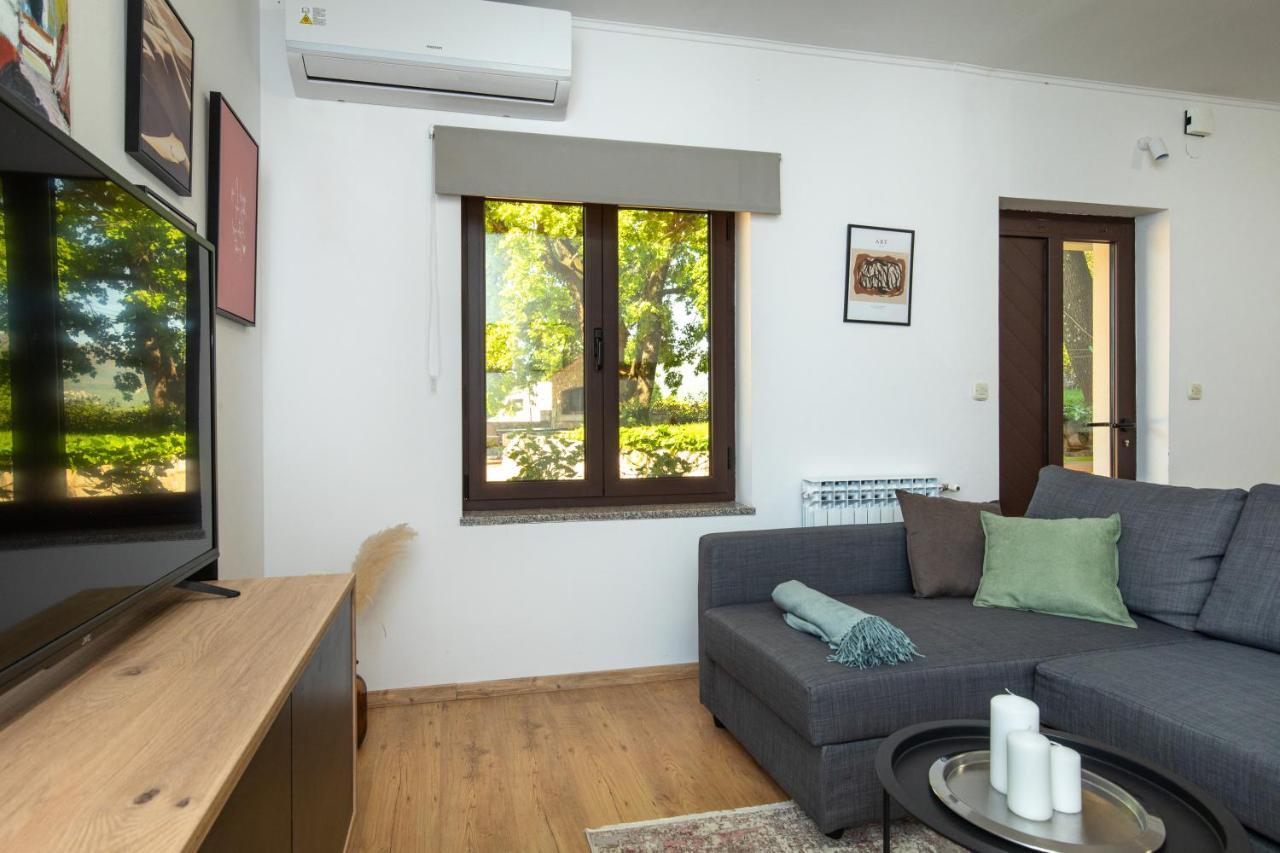 Double Oak Apartment Rijeka Bagian luar foto