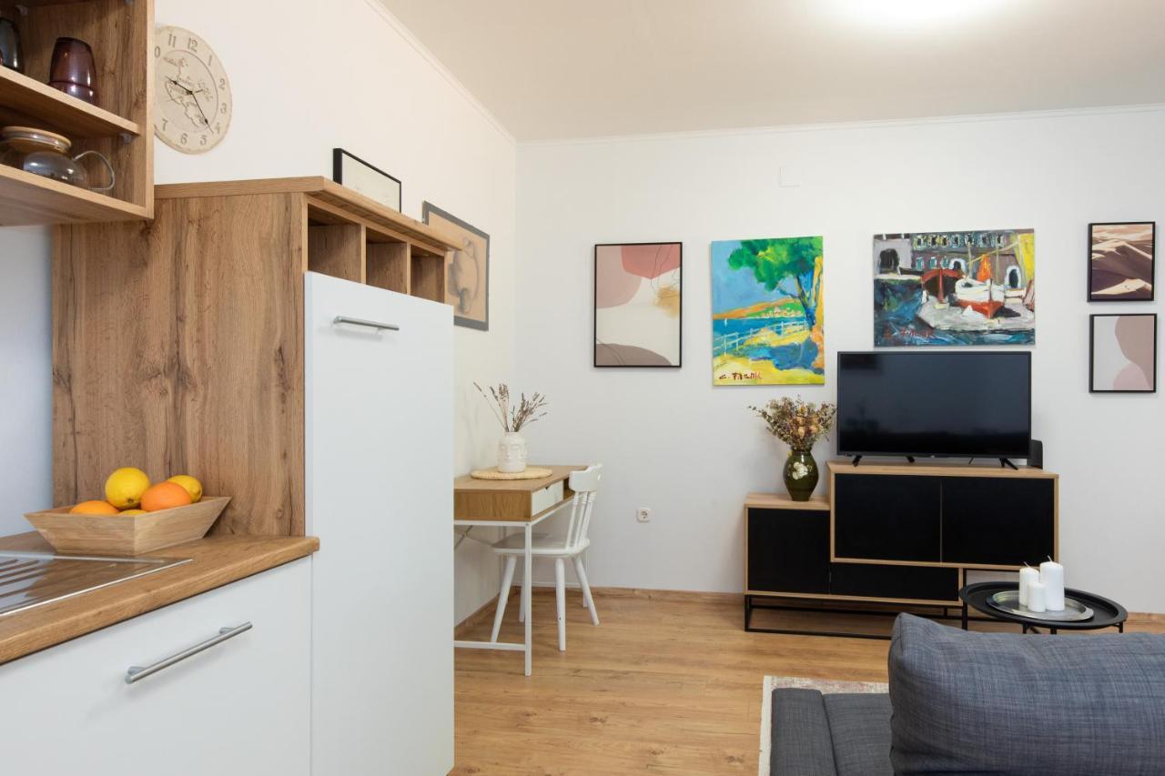 Double Oak Apartment Rijeka Bagian luar foto
